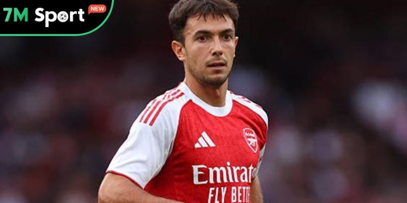 Zubimendi: Chàng tân binh xuất sắc của Pháo thủ thành London 9 Tương lai rộng mở của Zubimendi trong màu áo đỏ